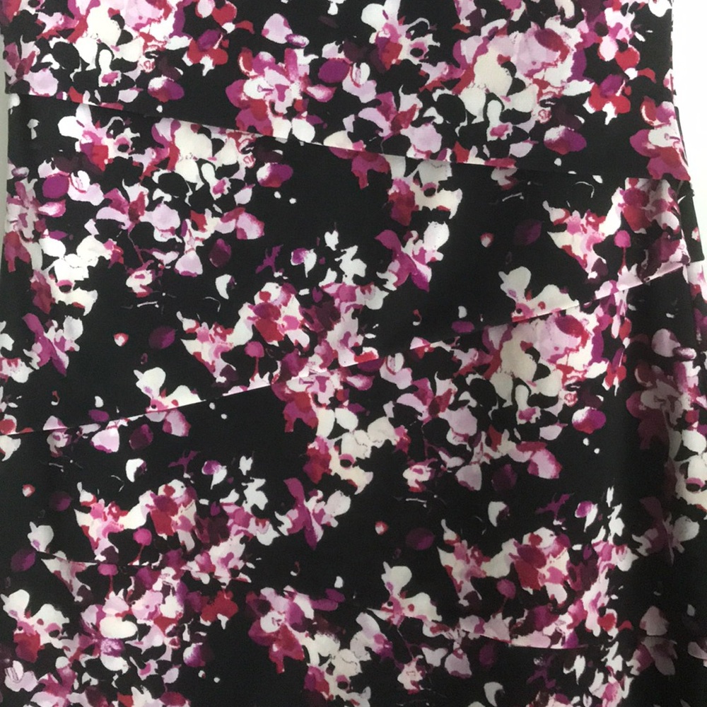 White House black market dress - Picture 3 of 4